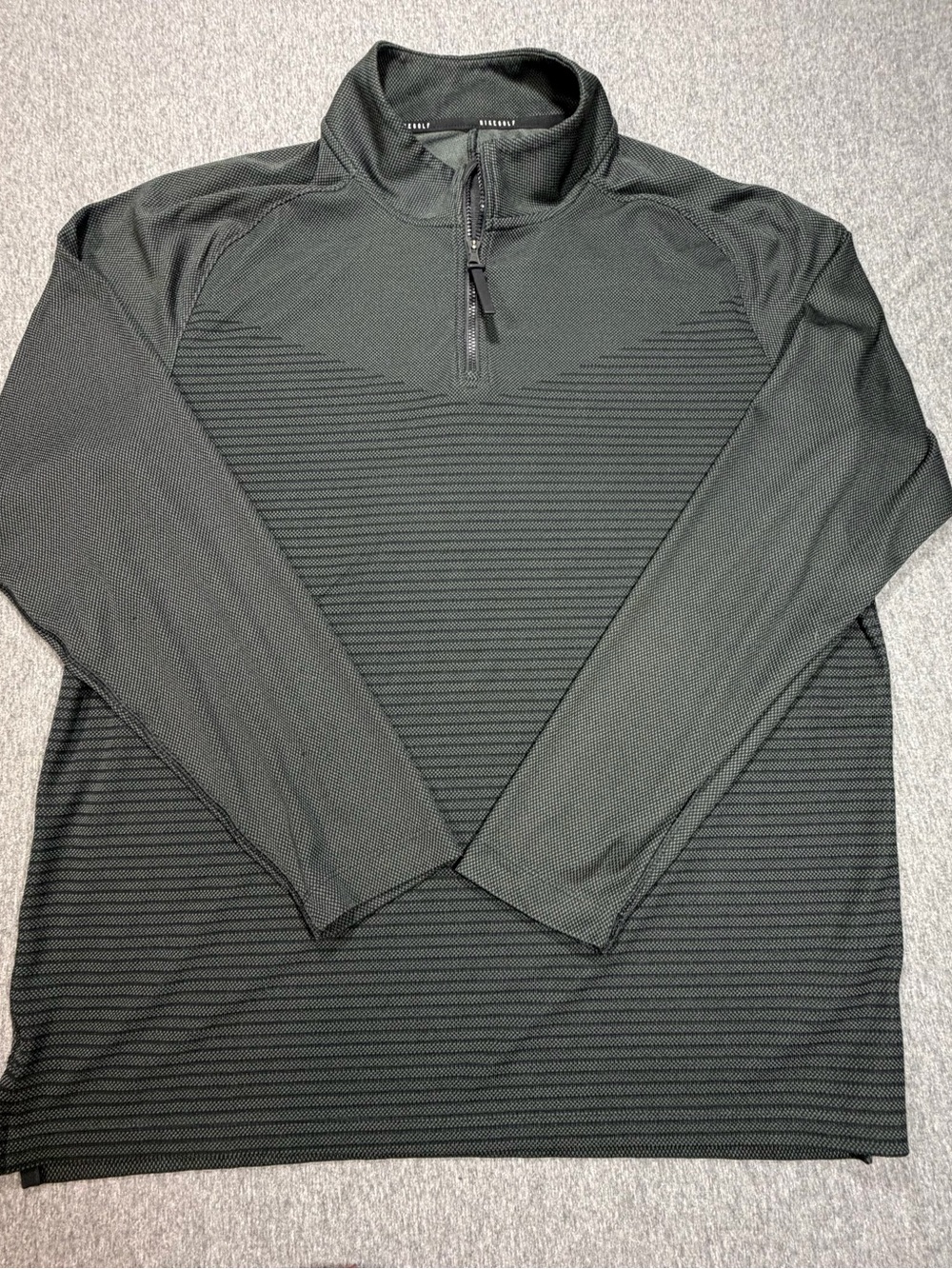 Nike Dri Fit ADV Men's Large Black/Dark Grey 1/4 Zip Performance Sweater Striped